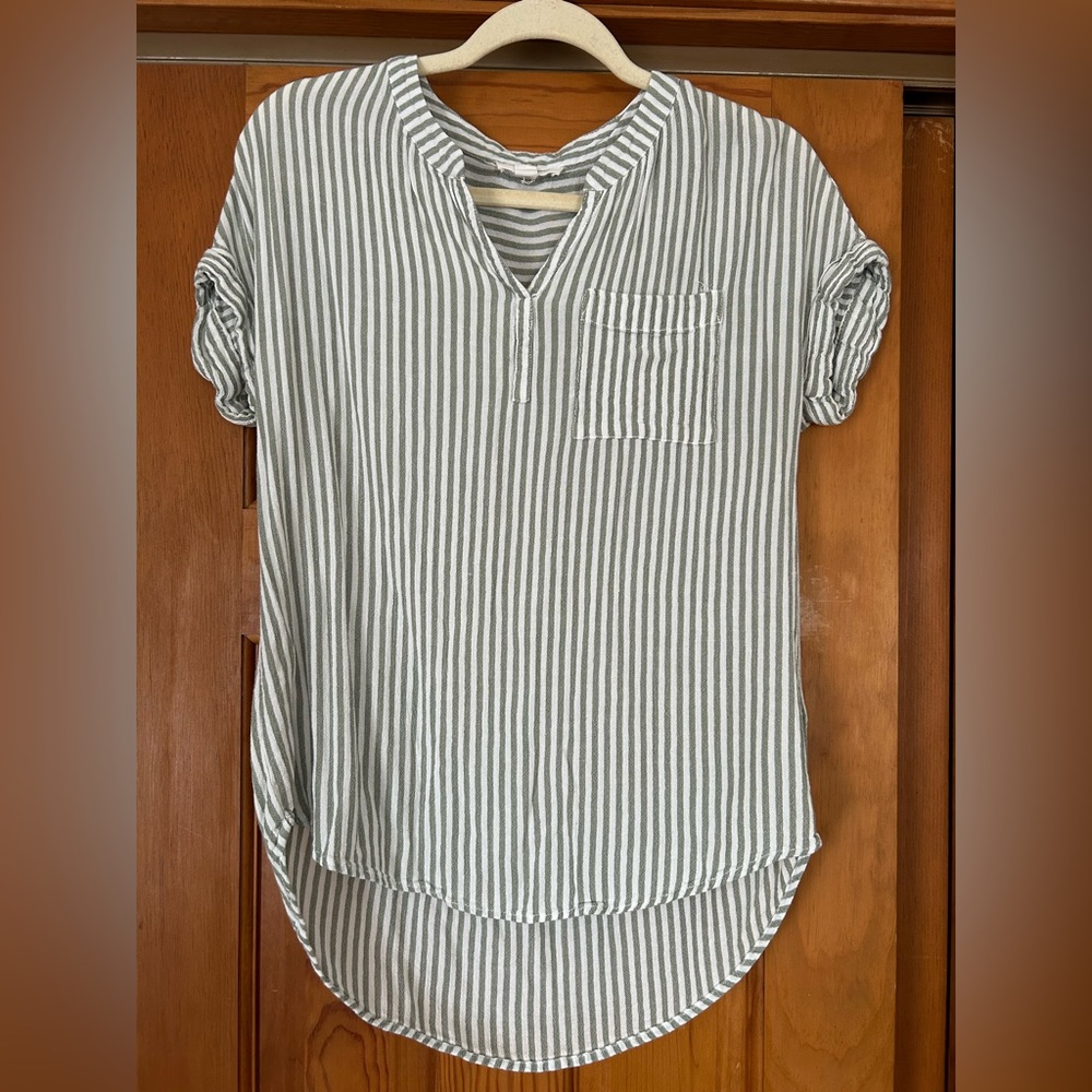 Beachlunchlounge collection casual dress shirt size XS/TP